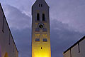 Probebeleuchtung 20.11.08, Kirche im Licht, ecclesia in lumine, aurum, sonnenkraft freising, stemmer, aurum, easy energy, ismaning, ismaning leuchtet, risinger, obermayr, klesius, pfarrgemeinderat, st johann baptist, christkindlmarkt, weihnachtsmarkt, lichtkunst, lichtinstallation, licht und Kunst, lichtmalerei, licht, Beleuchtung